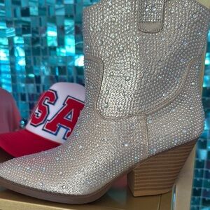 Rhinestone Embellished Western Boots